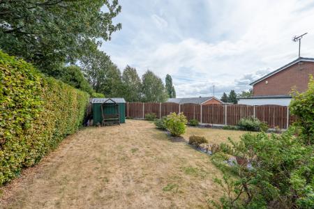 4 bedroom Detached house for sale in Holmefield Close, Worksop, S81