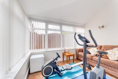 4 bedroom Detached house for sale in Holmefield Close, Worksop, S81