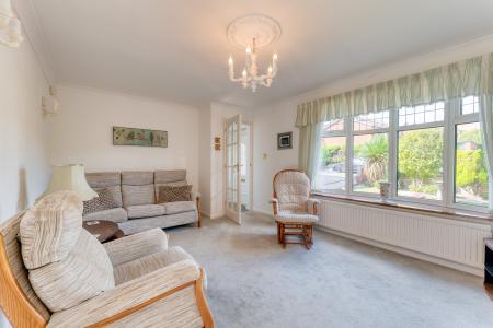 3 bedroom Semi-detached house for sale in Littondale, Worksop, S81