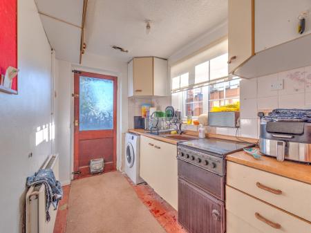 3 bedroom Semi-detached house for sale in Ramsden Crescent, Carlton in Lindrick, S81
