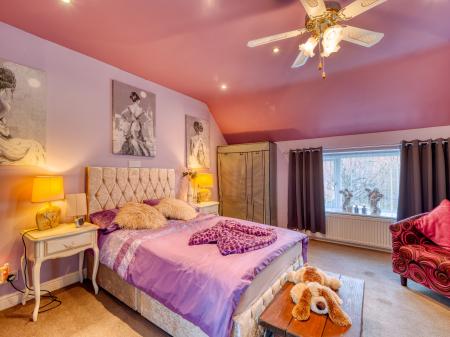 3 bedroom Cottage for sale in Bullivant Cottage, Creswell S80