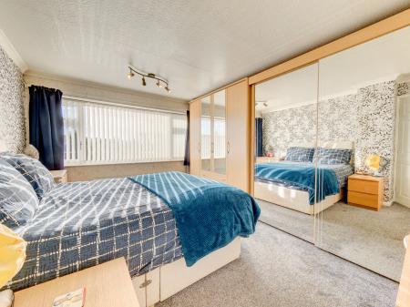 3 bedroom Semi-detached house for sale in St James Avenue, South Anston