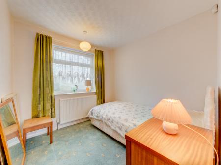 3 bedroom Detached house for sale in The Greenway, Whitwell, S80