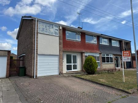 Warwick Avenue, Carlton in Lindrick, S81