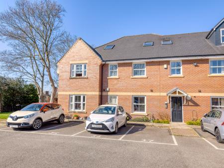 Grove Court, Worksop S80