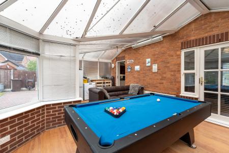 3 bedroom Detached house for sale in Lark Spinney, Gateford, Worksop, S81