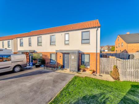 Taiga Place, Rhodesia, Worksop, S80