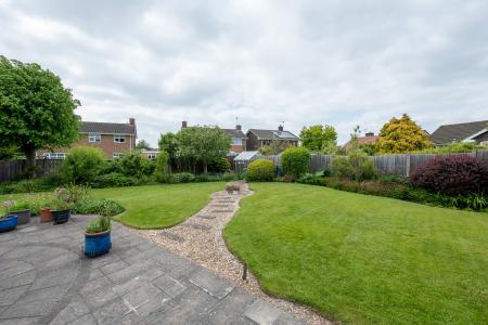 4 bedroom Detached bungalow for sale in Pine Tree Close, Worksop, S80