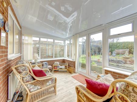 3 bedroom Detached bungalow for sale in Gildingwells Road, Worksop, S81