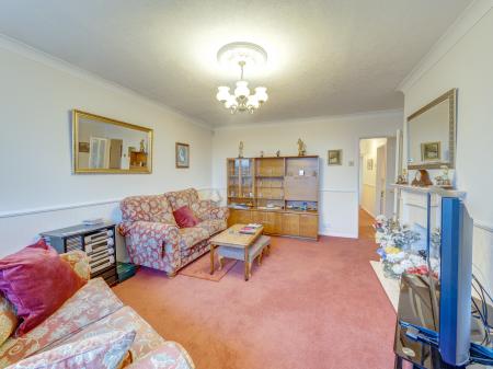 3 bedroom Detached bungalow for sale in Gildingwells Road, Worksop, S81