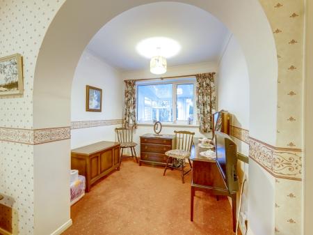 3 bedroom Detached bungalow for sale in Gildingwells Road, Worksop, S81