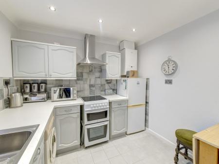 2 bedroom Detached bungalow for sale in Ambleside Grange, Worksop, S81