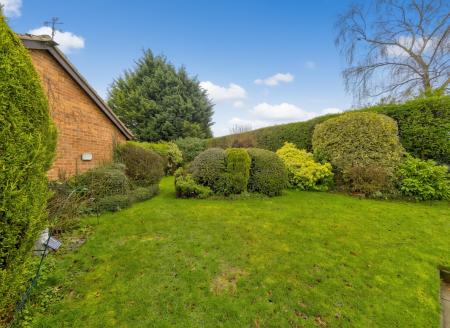 2 bedroom Detached bungalow for sale in Ambleside Grange, Worksop, S81