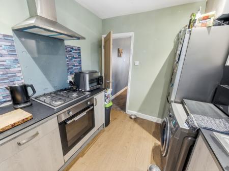 3 bedroom Terraced House for sale in Skinner Street, Creswell, S80
