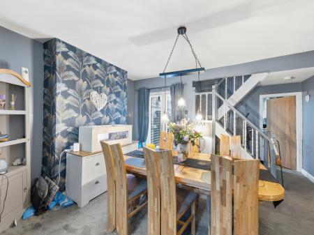 3 bedroom Terraced House for sale in Skinner Street, Creswell, S80