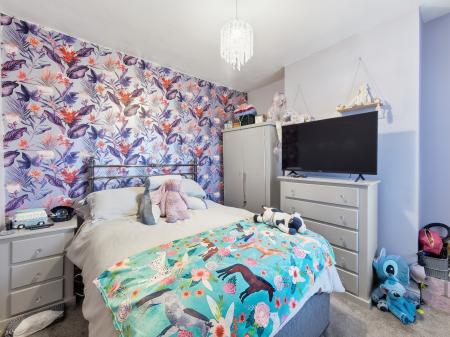 3 bedroom Terraced House for sale in Skinner Street, Creswell, S80