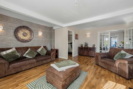 4 bedroom Detached house for sale in Station Road, Firsby, PE23