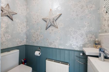 4 bedroom Detached house for sale in Station Road, Firsby, PE23