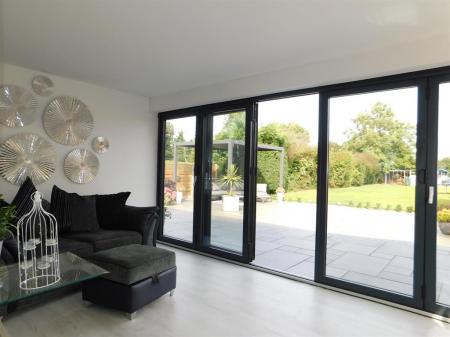 4 bedroom Detached house for sale in Station Road, Firsby, PE23