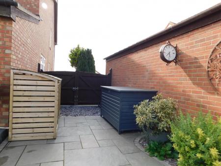 4 bedroom Detached house for sale in Station Road, Firsby, PE23