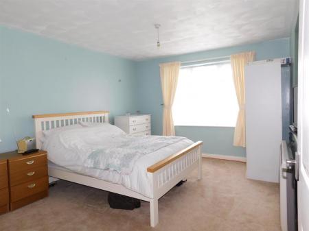 2 bedroom Detached bungalow for sale in Thames Street, Hogsthorpe, PE24