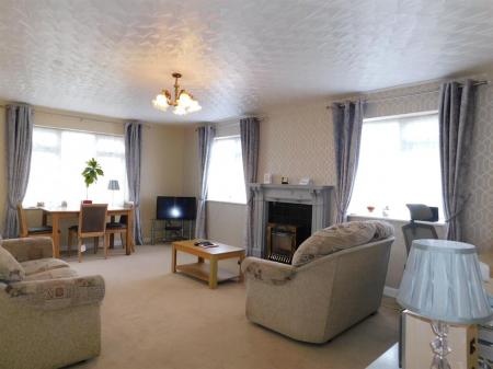 2 bedroom Detached bungalow for sale in Thames Street, Hogsthorpe, PE24