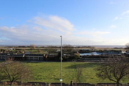 2 bedroom Flat for sale in South Parade, Skegness, PE25