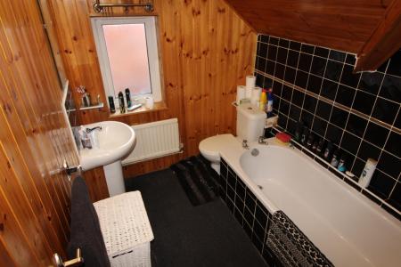 2 bedroom Flat for sale in South Parade, Skegness, PE25