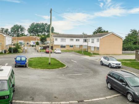 2 bedroom Flat for sale in Simpson Court, Ingoldmells, PE25
