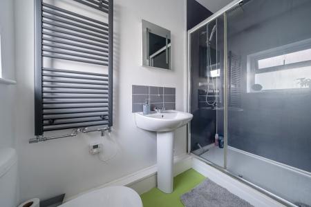 3 bedroom Bungalow for sale in Shardeloes Road, Skegness, PE25