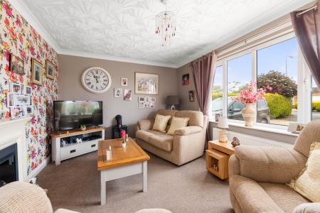 2 bedroom Detached bungalow for sale in Beacon Way, Skegness, PE25
