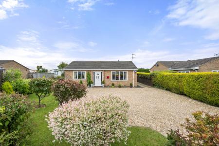 2 bedroom Detached bungalow for sale in Beacon Way, Skegness, PE25