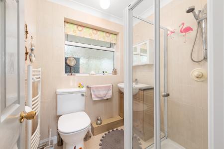 2 bedroom Detached bungalow for sale in Beacon Way, Skegness, PE25