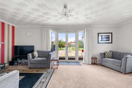 3 bedroom Detached bungalow for sale in Croft Lane, Croft, PE24