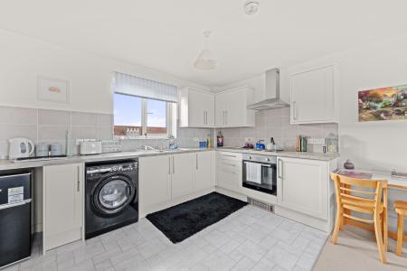 1 bedroom Flat for sale in Braceby Road, Skegness, PE25