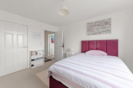 1 bedroom Flat for sale in Braceby Road, Skegness, PE25