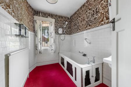 3 bedroom Detached house for sale in Drummond Road, Skegness, PE25