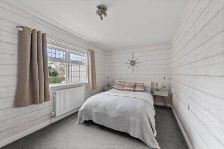 5 bedroom Detached house for sale in St Andrews Drive, Skegness, PE25