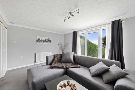 5 bedroom Detached house for sale in St Andrews Drive, Skegness, PE25