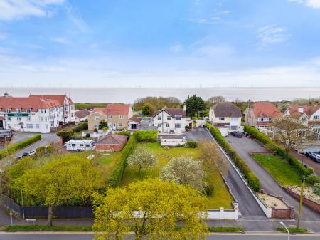 5 bedroom Detached house for sale in St Andrews Drive, Skegness, PE25