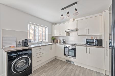 2 bedroom Flat for sale in Belton Park Road, Skegness, PE25