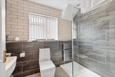 5 bedroom Detached house for sale in Norwood Road, Skegness, PE25