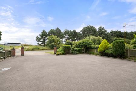 4 bedroom Detached house for sale in Gibraltar Road, Skegness, PE25