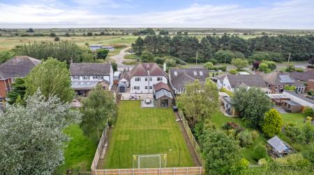 4 bedroom Detached house for sale in Gibraltar Road, Skegness, PE25