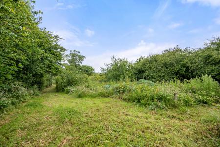 3 bedroom Detached bungalow for sale in Pinfold Lane, Bratoft, Skegness, PE24