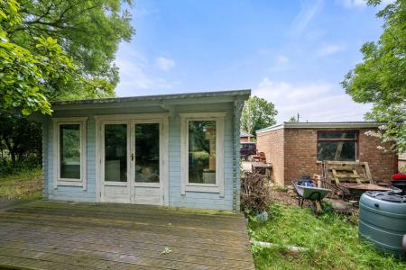 3 bedroom Detached bungalow for sale in Pinfold Lane, Bratoft, Skegness, PE24