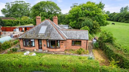 3 bedroom Detached bungalow for sale in Pinfold Lane, Bratoft, Skegness, PE24