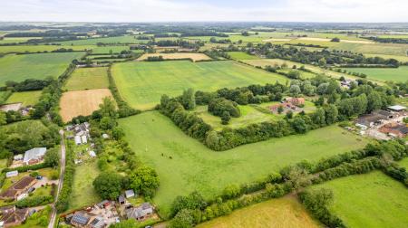 3 bedroom Detached bungalow for sale in Pinfold Lane, Bratoft, Skegness, PE24