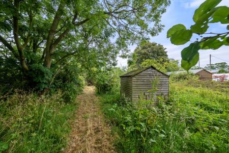 3 bedroom Detached bungalow for sale in Pinfold Lane, Bratoft, Skegness, PE24