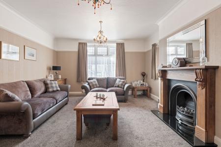 4 bedroom Detached house for sale in Marine Avenue, Skegness, PE25